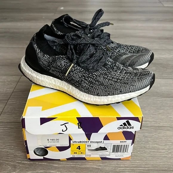 adidas gazelle silver green womens adidas UltraBoost Uncaged